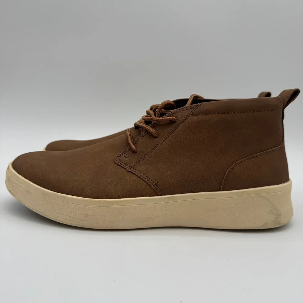 IZOD Palmer Brown Chukka Boots Men's‎ Size 9 New With Box
